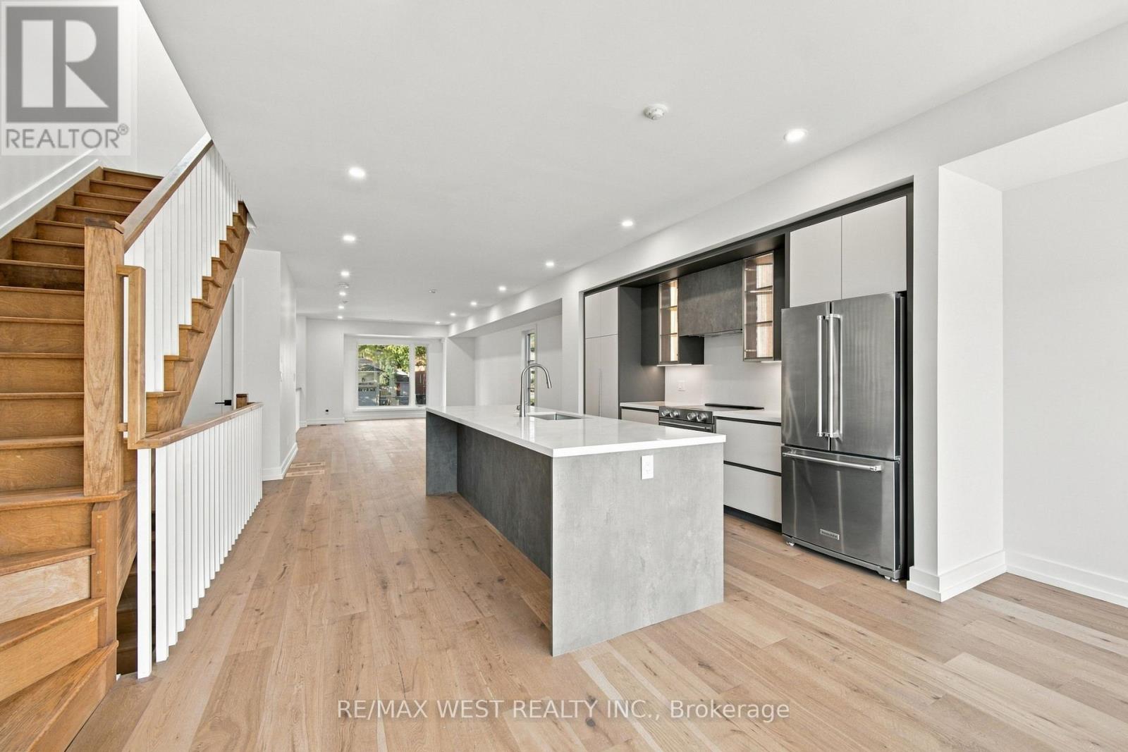 157 Aldercrest Avenue, Toronto, Ontario  M8W 4J2 - Photo 20 - W13906190