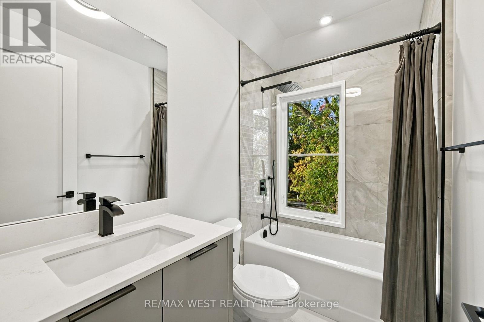 157 Aldercrest Avenue, Toronto, Ontario  M8W 4J2 - Photo 37 - W13906190