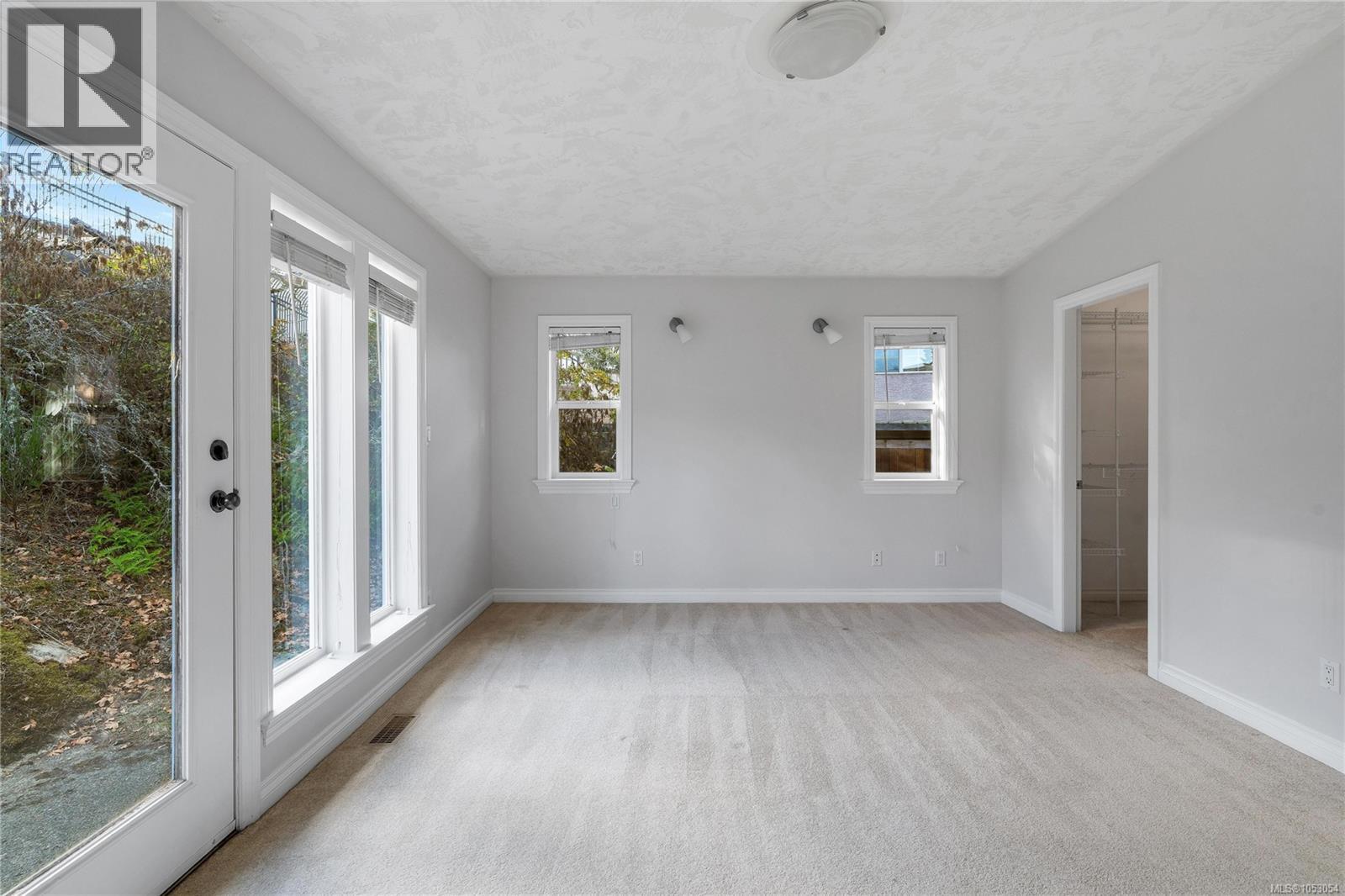 2426 Selwyn Rd