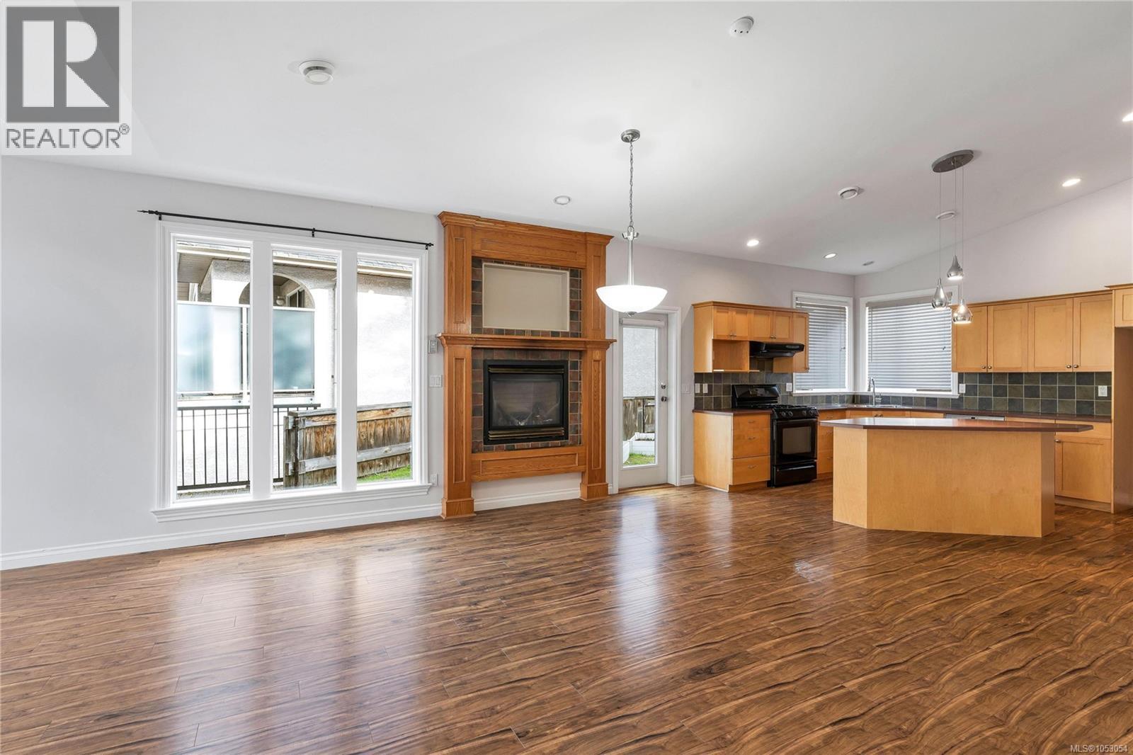 2426 Selwyn Rd