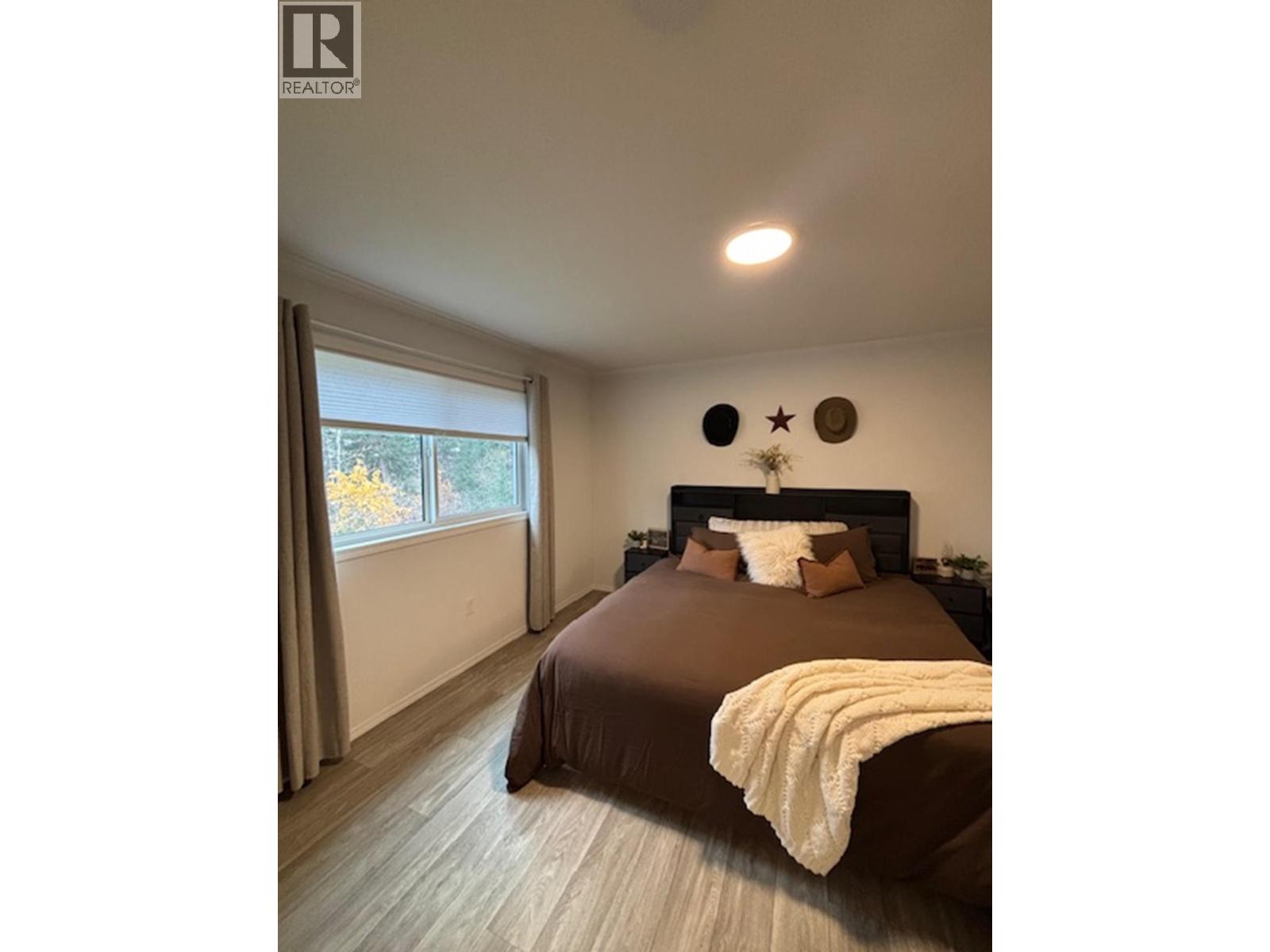 4873 Kemmi Crescent, 108 Mile Ranch, British Columbia V0K 2Z0 - Photo 10 - R3104571