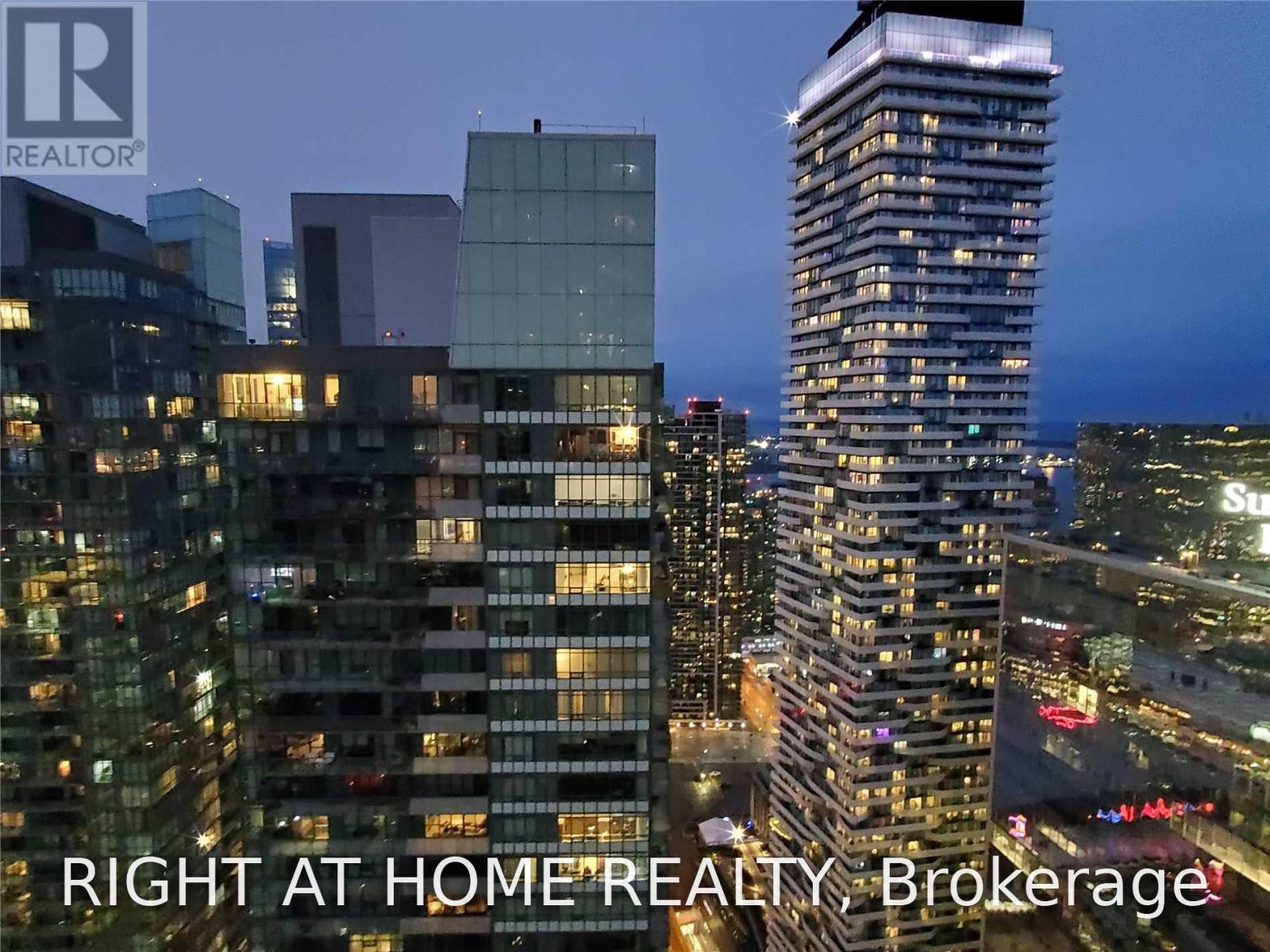 4902 - 14 YORK STREET, Toronto, Ontario