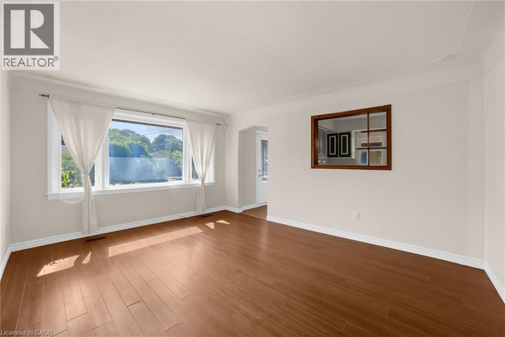 272 Upper Paradise Road, Hamilton, Ontario  L9C 5C2 - Photo 14 - 40871682
