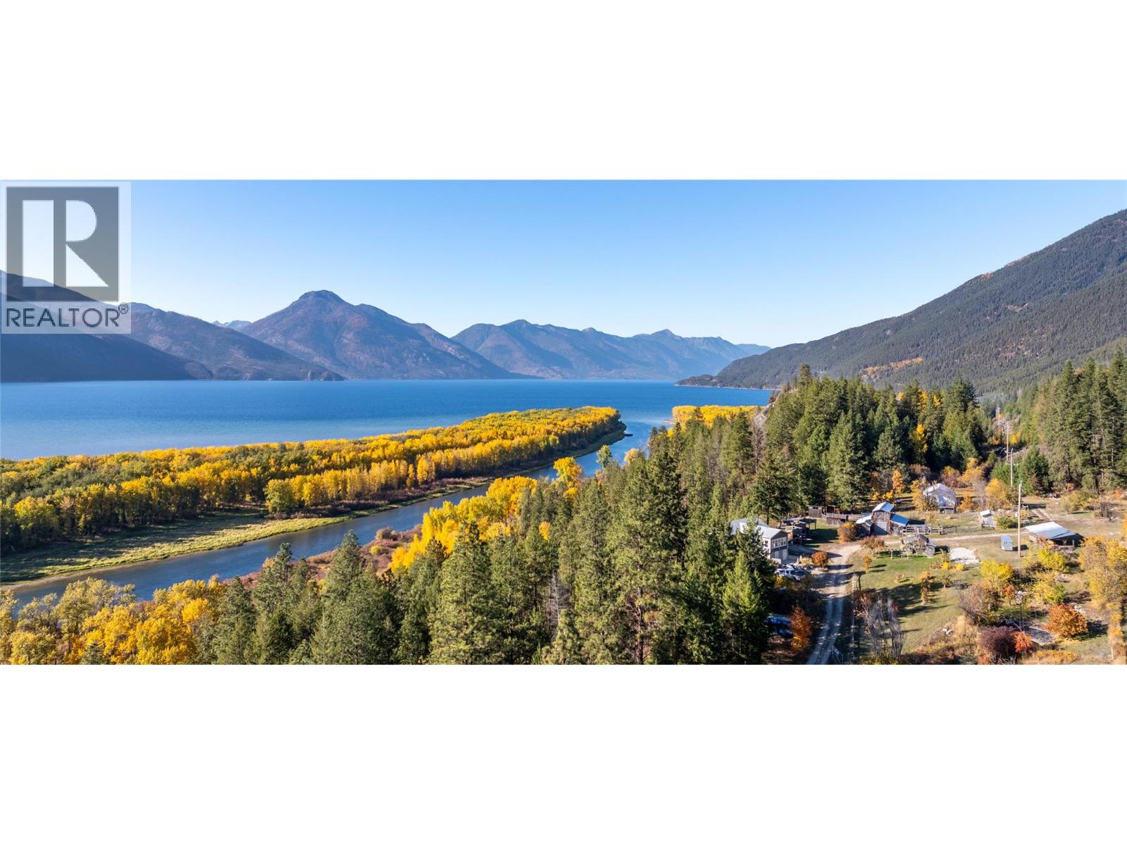 8732 3a Highway, Sirdar, British Columbia  V0B 2N1 - Photo 56 - 10404458