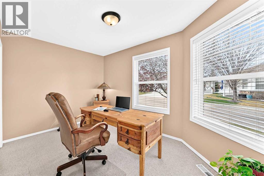 413 Jenkins Drive, Red Deer, Alberta  T4P 3X1 - Photo 18 - A2353368