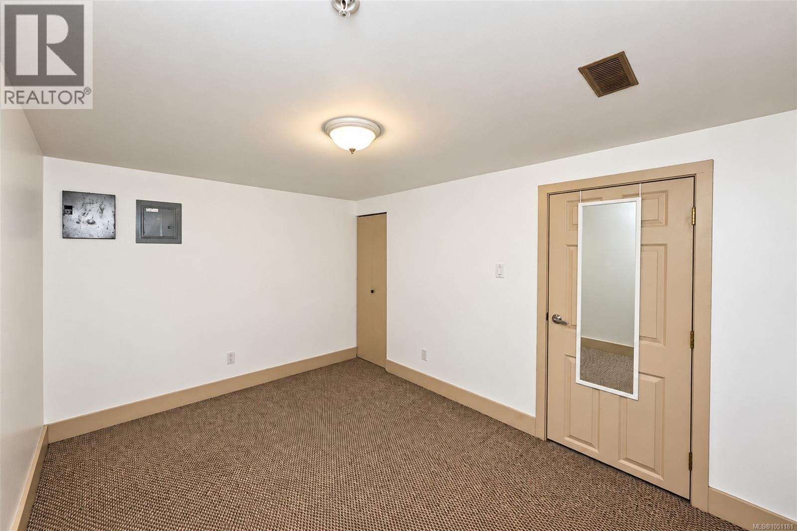 43 4061 Larchwood Dr, Saanich, British Columbia  V8N 4P1 - Photo 15 - 1051181