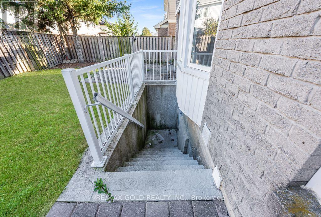 47 Mikado Crescent, Brampton, Ontario  L6S 3R5 - Photo 37 - W14109302