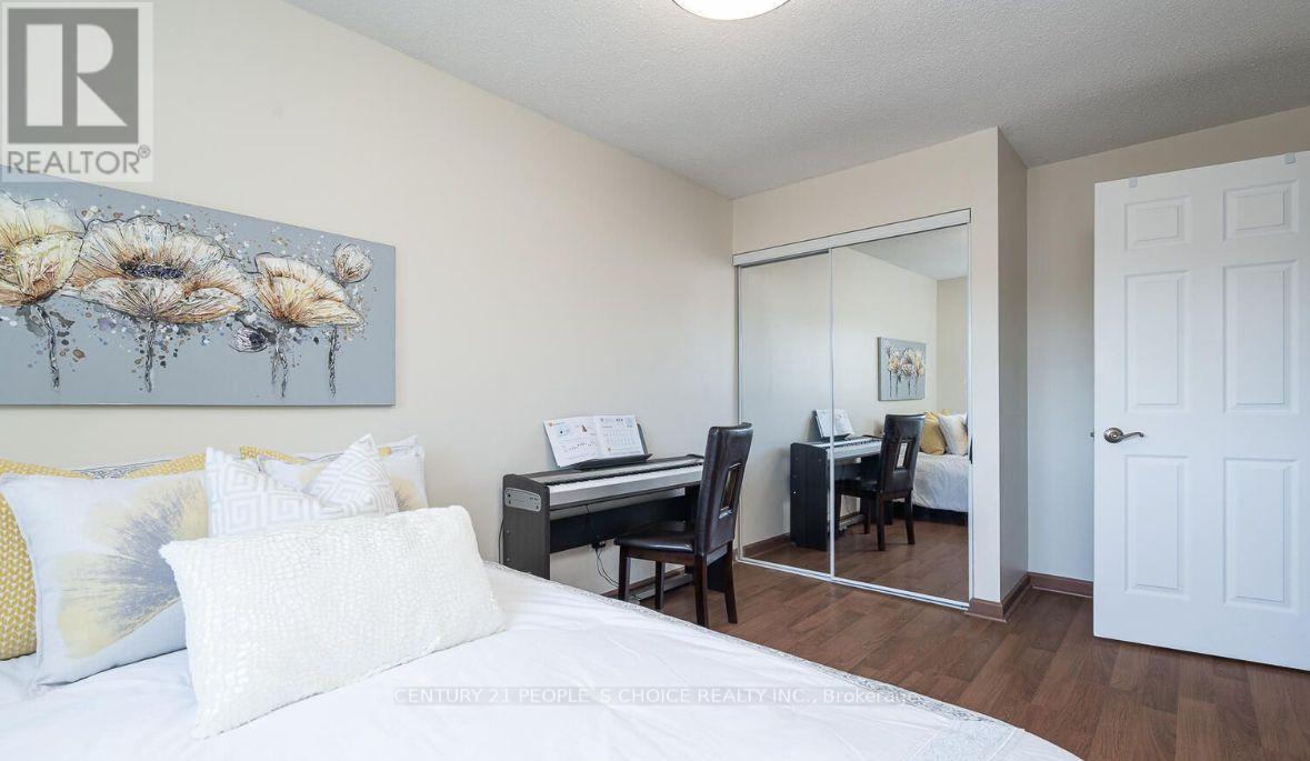 Main - 21 Rawling Crescent, Brampton, Ontario  L6Z 1N7 - Photo 14 - W14114488