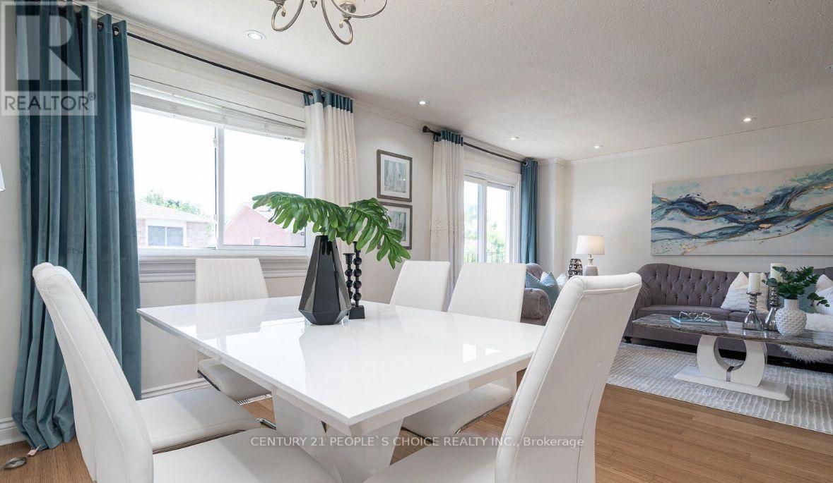 Main - 21 Rawling Crescent, Brampton, Ontario  L6Z 1N7 - Photo 5 - W14114488