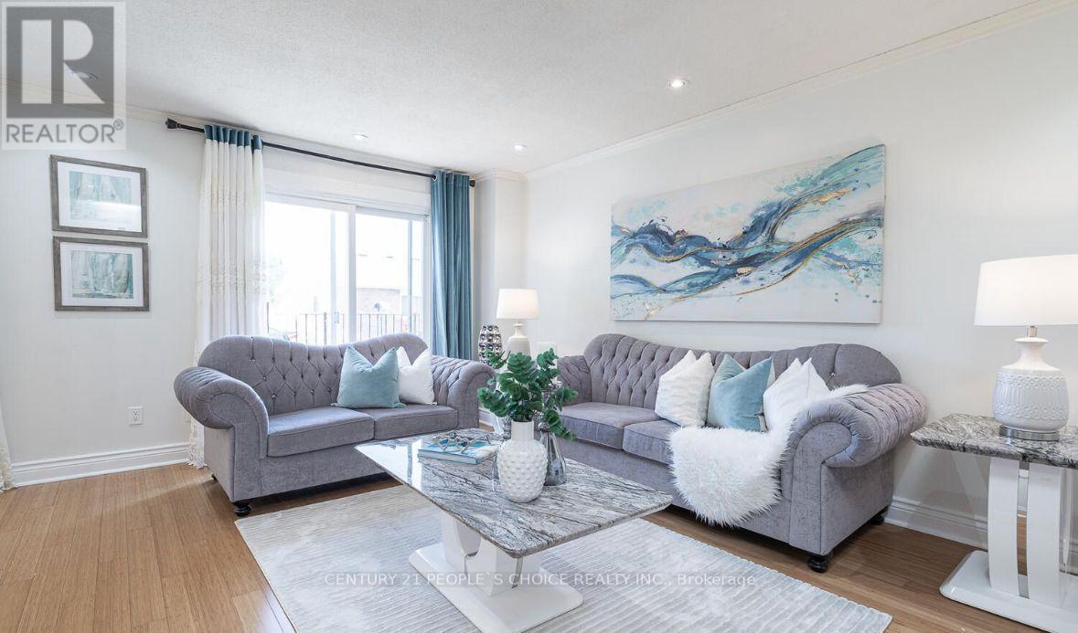 Main - 21 Rawling Crescent, Brampton, Ontario  L6Z 1N7 - Photo 6 - W14114488