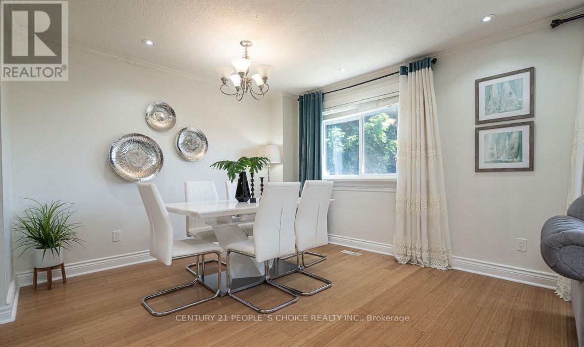 Main - 21 Rawling Crescent, Brampton, Ontario  L6Z 1N7 - Photo 9 - W14114488