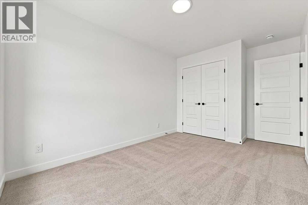 52 Corner Glen Square NE, Calgary, Alberta  T3N 2S2 - Photo 16 - A2354242