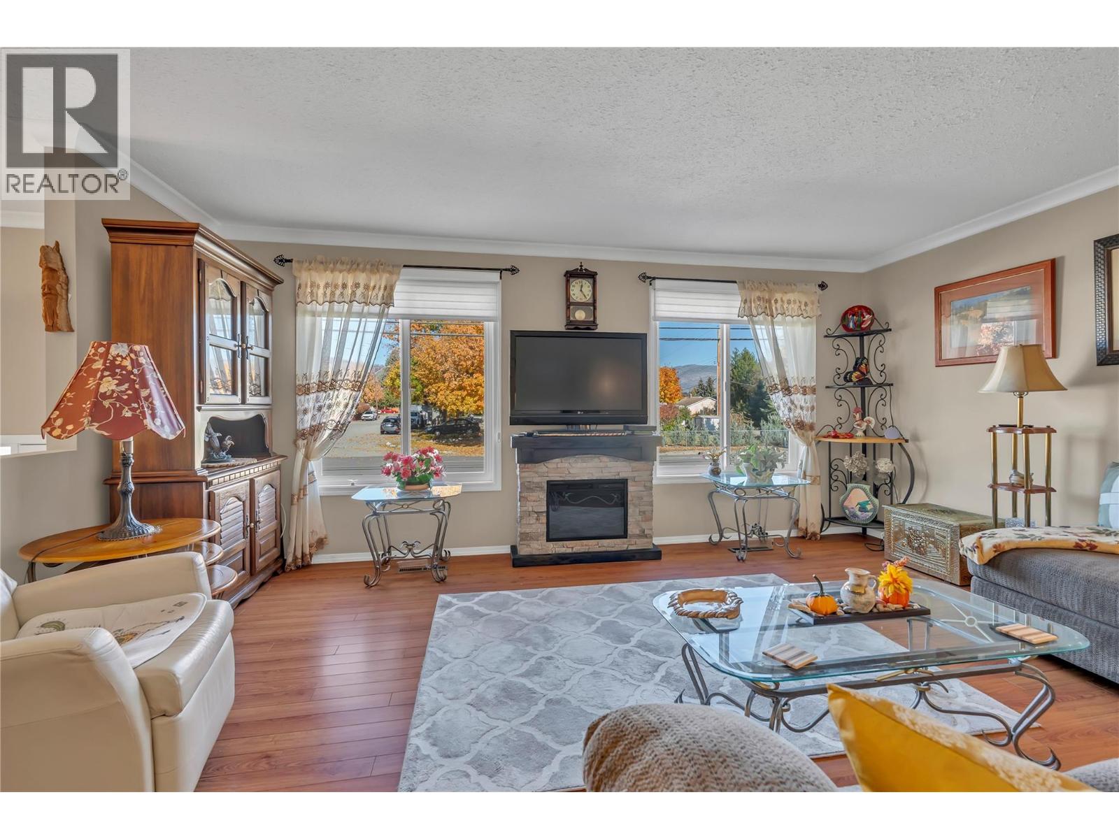 10907 Jubilee Road W Unit# 6, Summerland, British Columbia  V0H 1Z0 - Photo 9 - 10404386