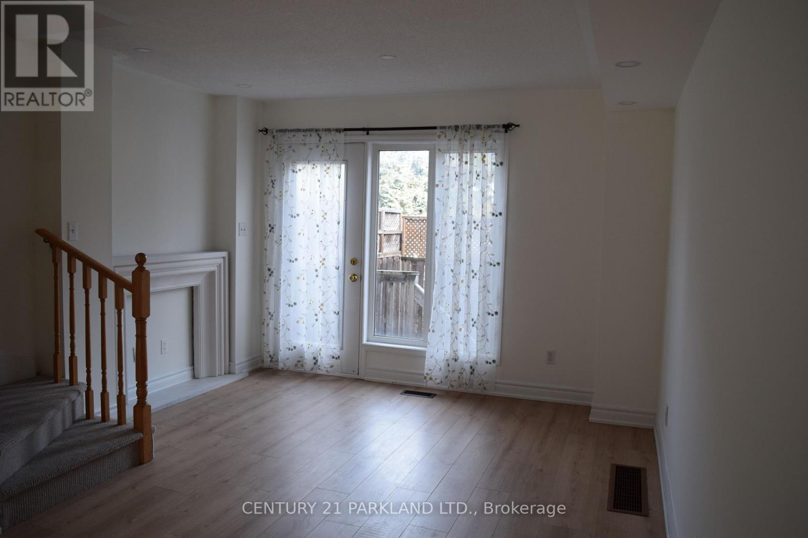 #80 - 1775 Valley Farm Road, Pickering, Ontario  L1V 7J9 - Photo 4 - E13823350
