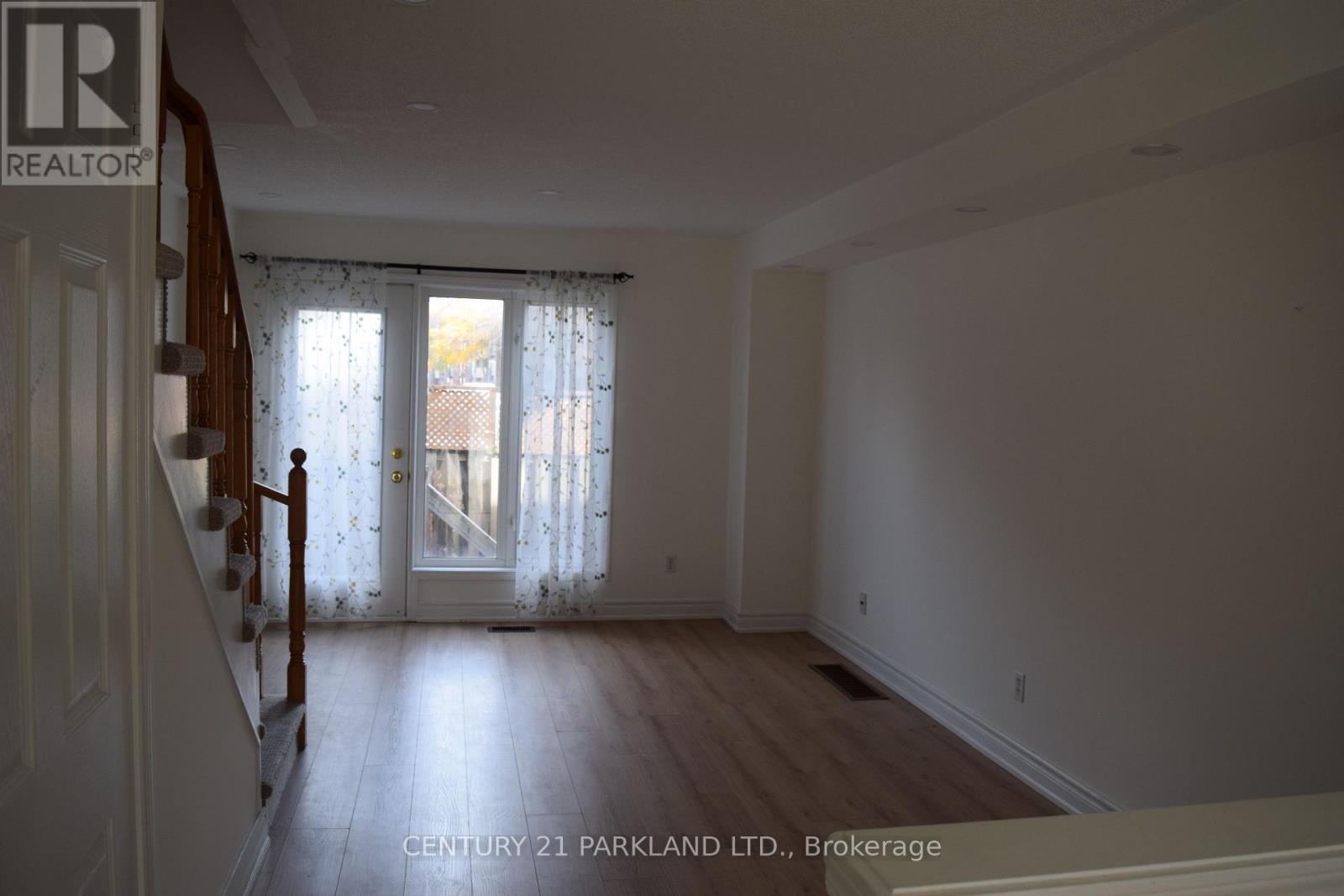 #80 - 1775 Valley Farm Road, Pickering, Ontario  L1V 7J9 - Photo 3 - E13823350