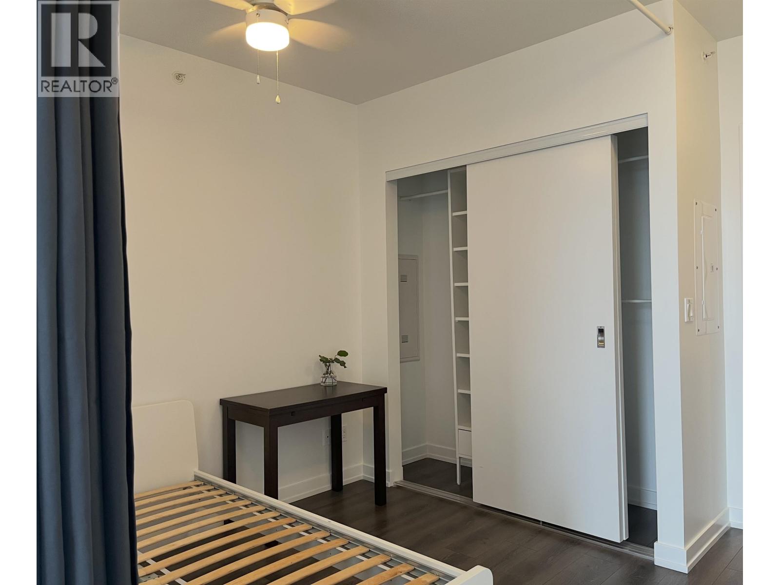 4688 Kingsway Street, Burnaby, British Columbia  V5H 0E9 - Photo 4 - R3178292