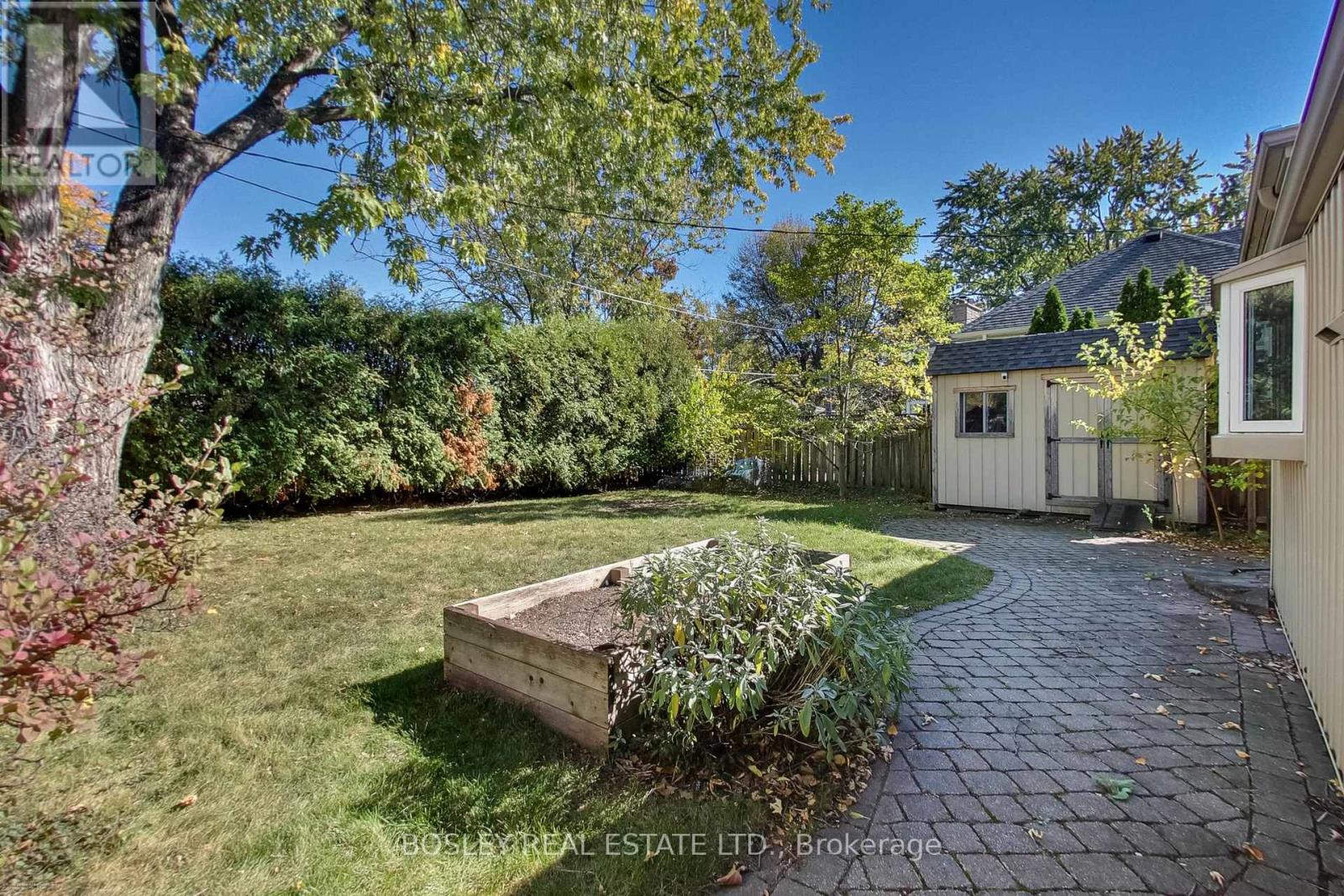 623 Thornwood Avenue, Burlington, Ontario  L7N 3B9 - Photo 32 - W14096484