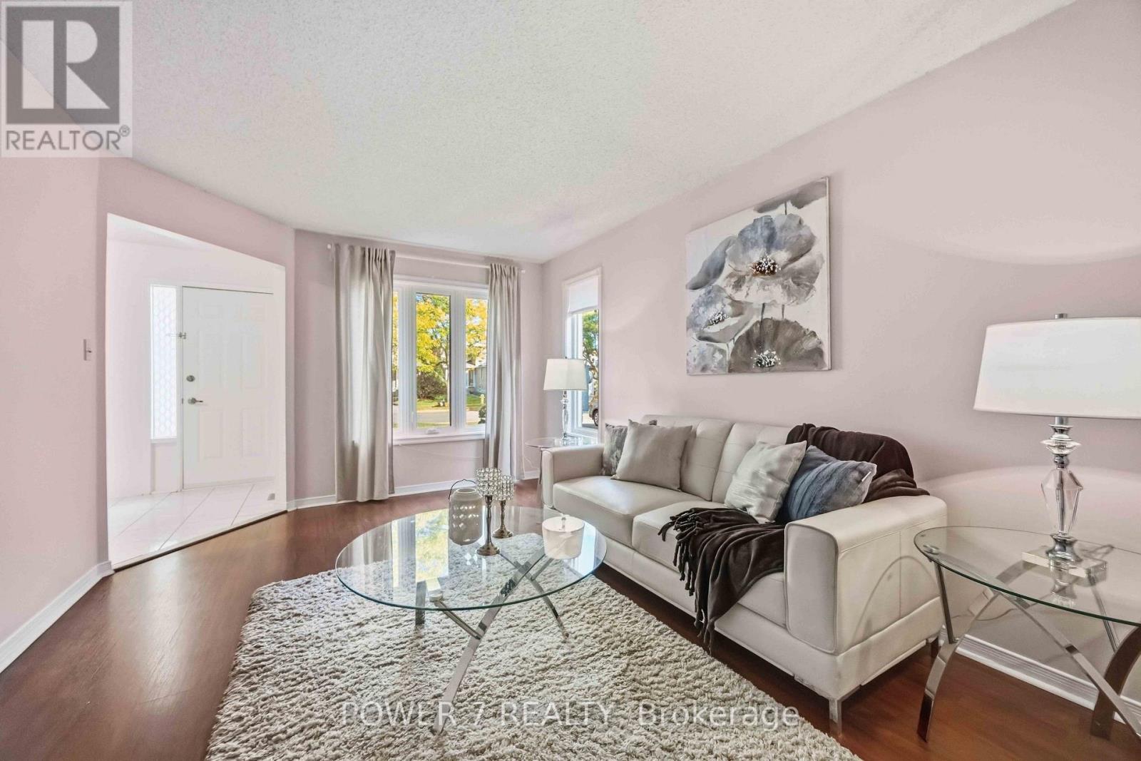 98 Sullivan Drive, Ajax, Ontario  L1T 3P2 - Photo 4 - E13867968