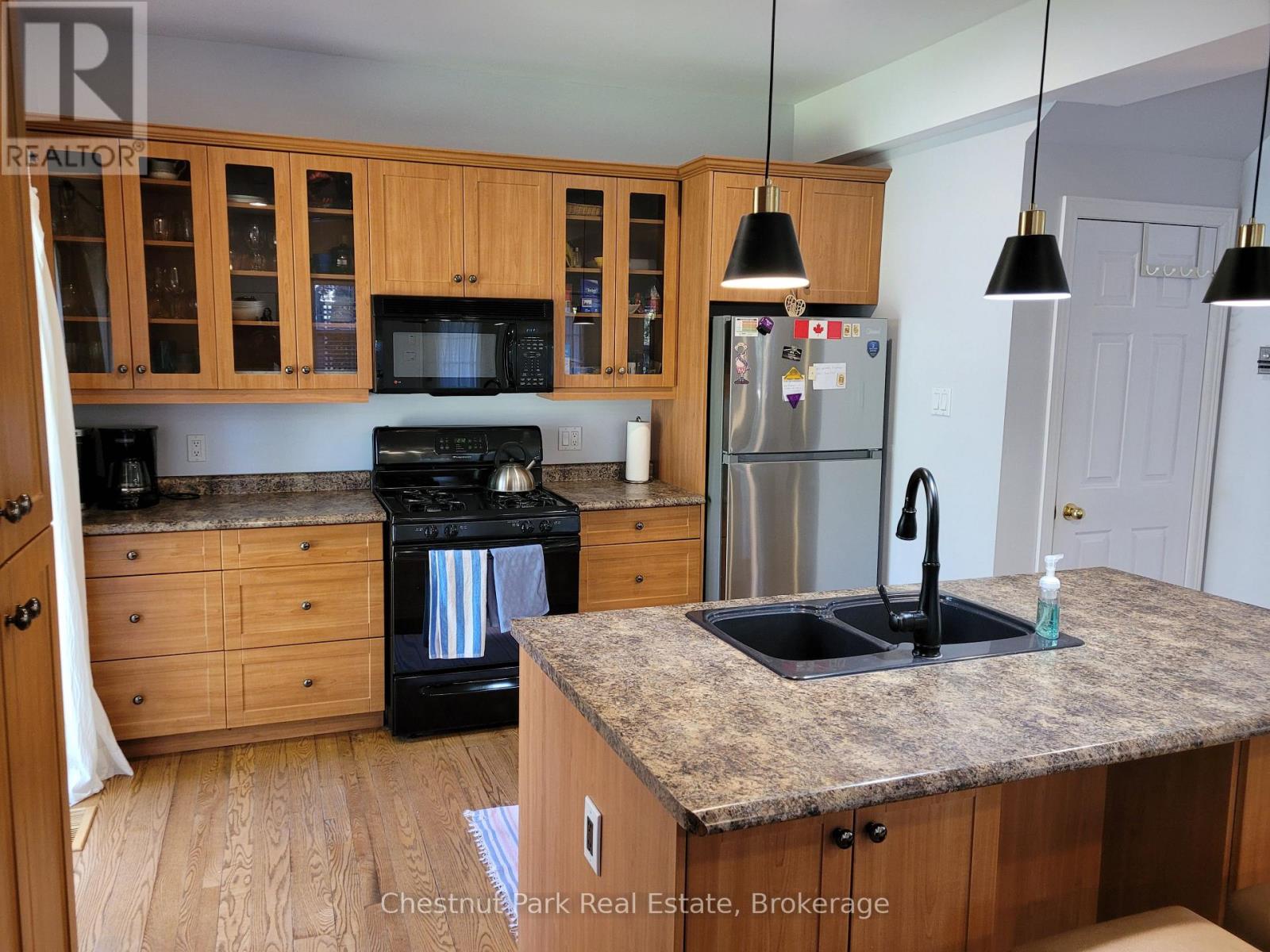 21 47th Street N, Wasaga Beach, Ontario  L9Z 1Y5 - Photo 10 - S14114572