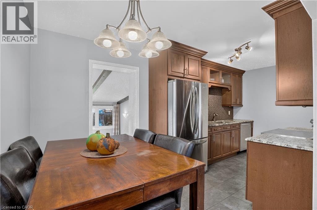8 Fifth Avenue, Cambridge, Ontario  N1S 2E9 - Photo 12 - 40873833