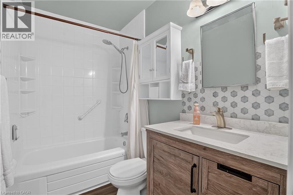 8 Fifth Avenue, Cambridge, Ontario  N1S 2E9 - Photo 15 - 40873833