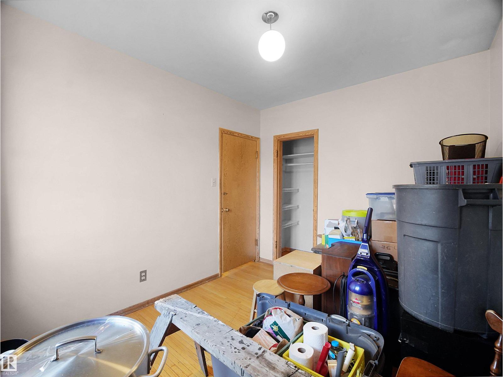 12407 96 St NW, Edmonton, Alberta  T5G 1W6 - Photo 11 - E4514207
