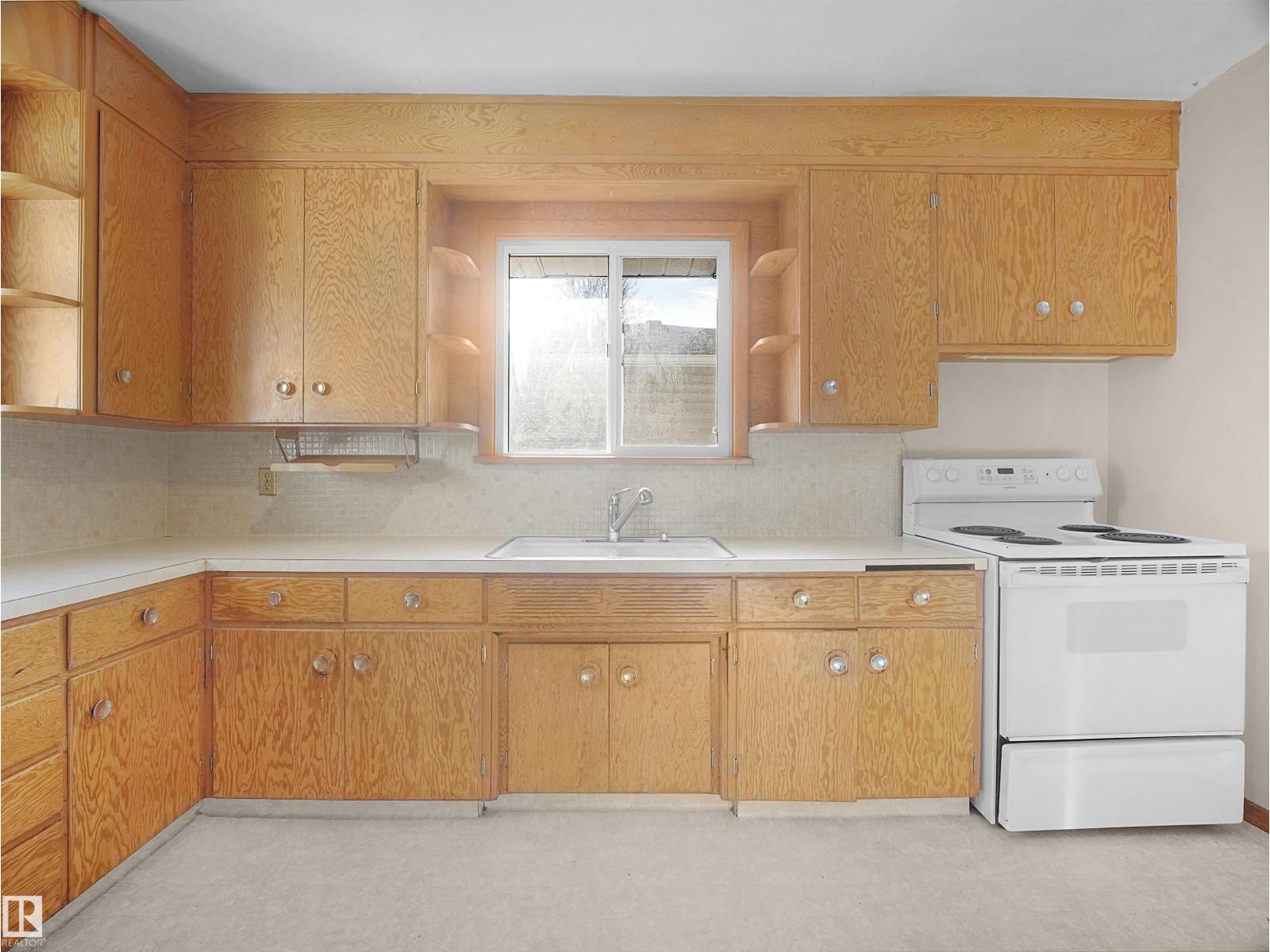 12407 96 St NW, Edmonton, Alberta  T5G 1W6 - Photo 13 - E4514207