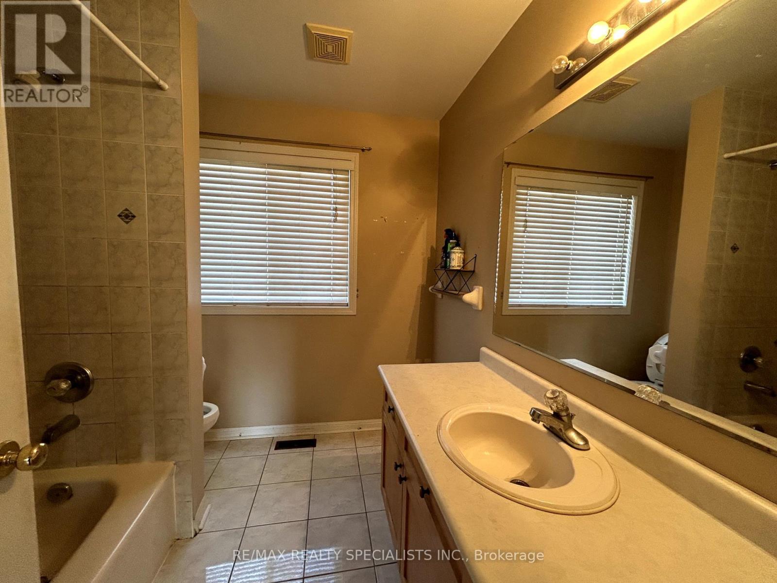 5947 Osprey Boulevard, Mississauga, Ontario  L5N 8J7 - Photo 35 - W14114566