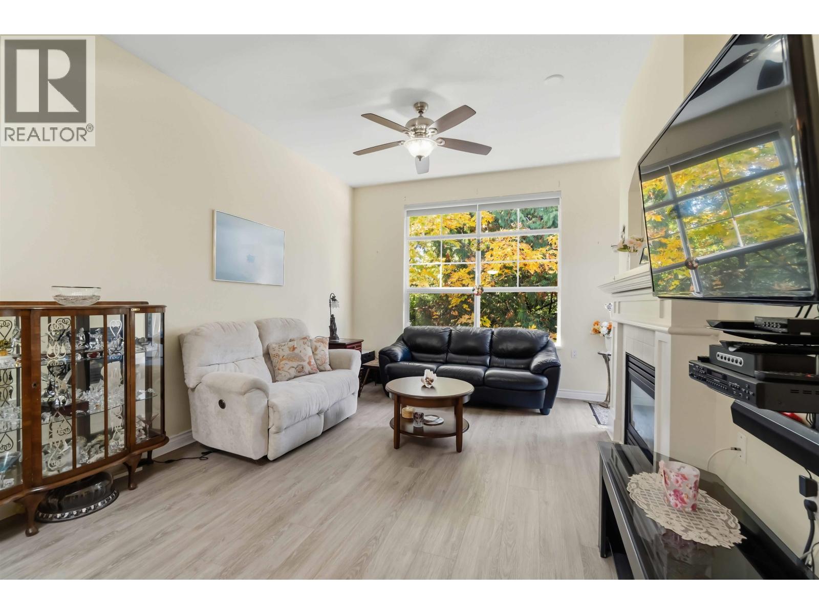 411 960 Lynn Valley Road, North Vancouver, British Columbia  V7J 3V6 - Photo 11 - R3177060