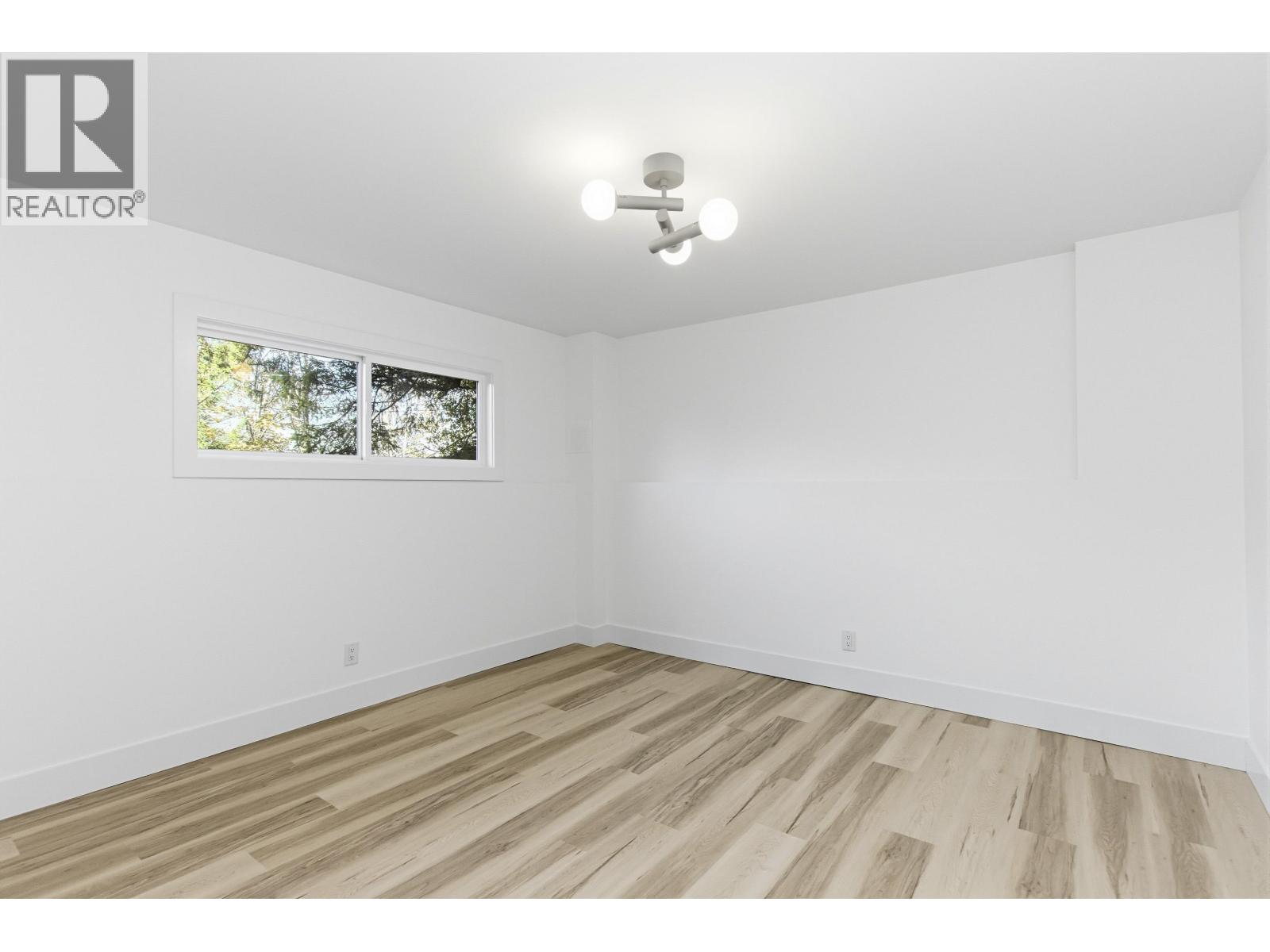 2258 Skyline Drive, Squamish, British Columbia  V8B 0L1 - Photo 13 - R3177907