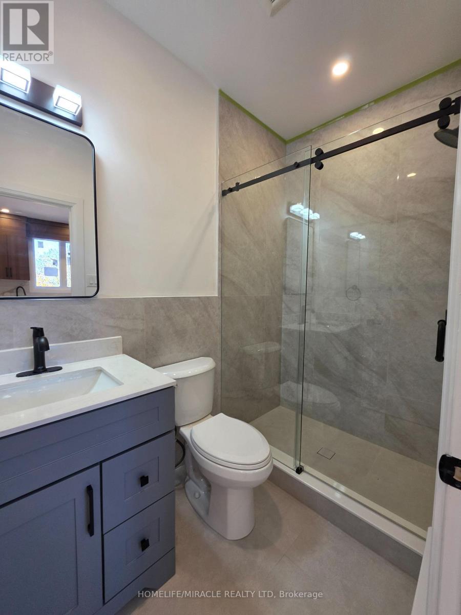 Upper U3 - 22 Rossander Court, Toronto, Ontario  M1J 2B7 - Photo 12 - E14114646