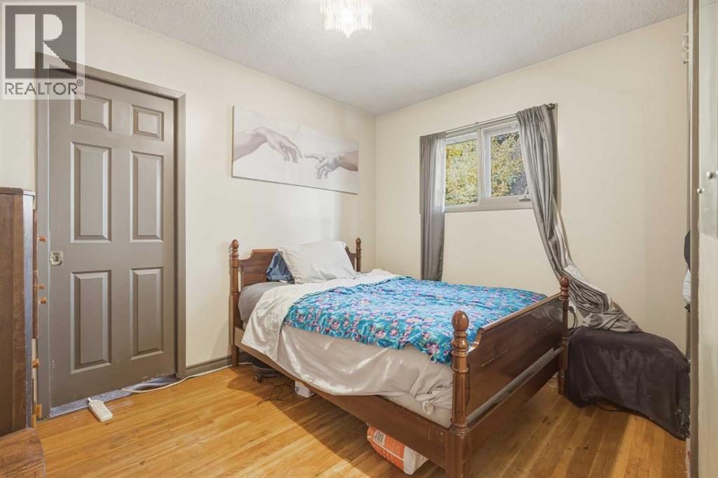 31 Hendon Place NW