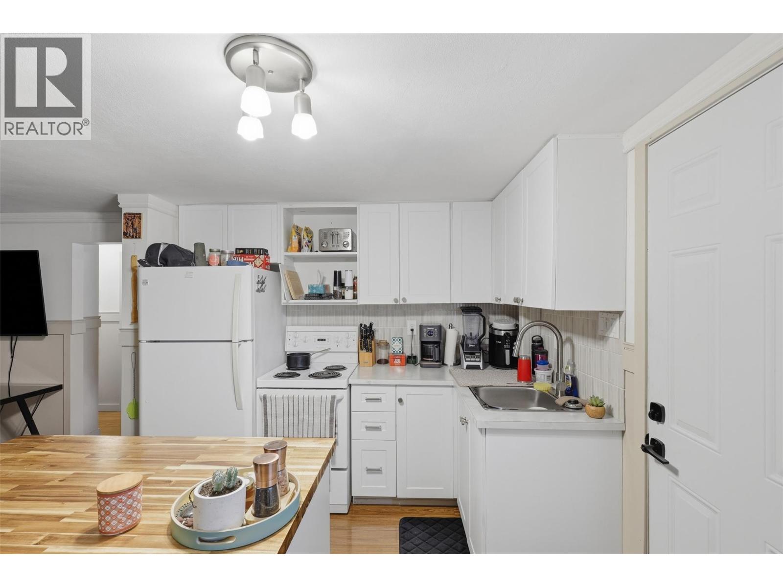 812 Columbia Street, Kamloops, British Columbia V2C 2V6 - Photo 31 - 10403590