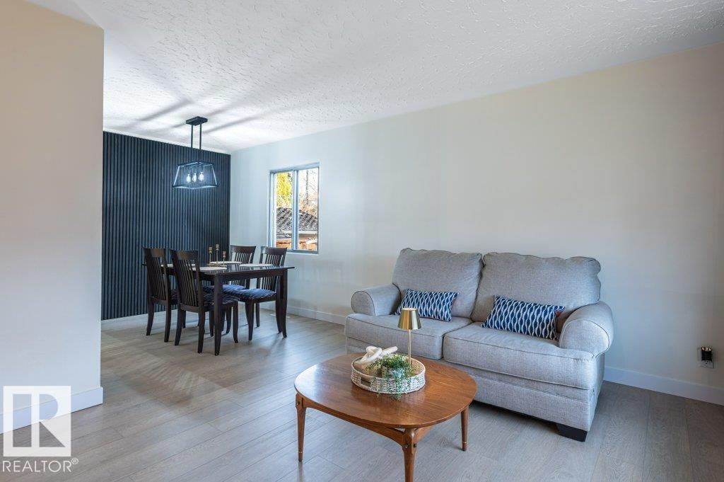 9231 149 St NW, Edmonton, Alberta  T5R 1C1 - Photo 4 - E4514211