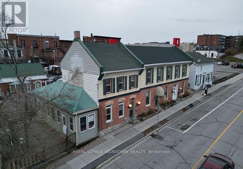 373 QUEEN STREET, Peterborough, Ontario