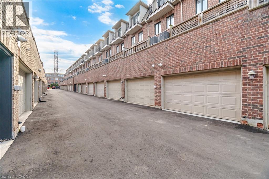 1860 Burnhamthorpe Road E, Mississauga, Ontario  L4X 2S5 - Photo 38 - 40869014