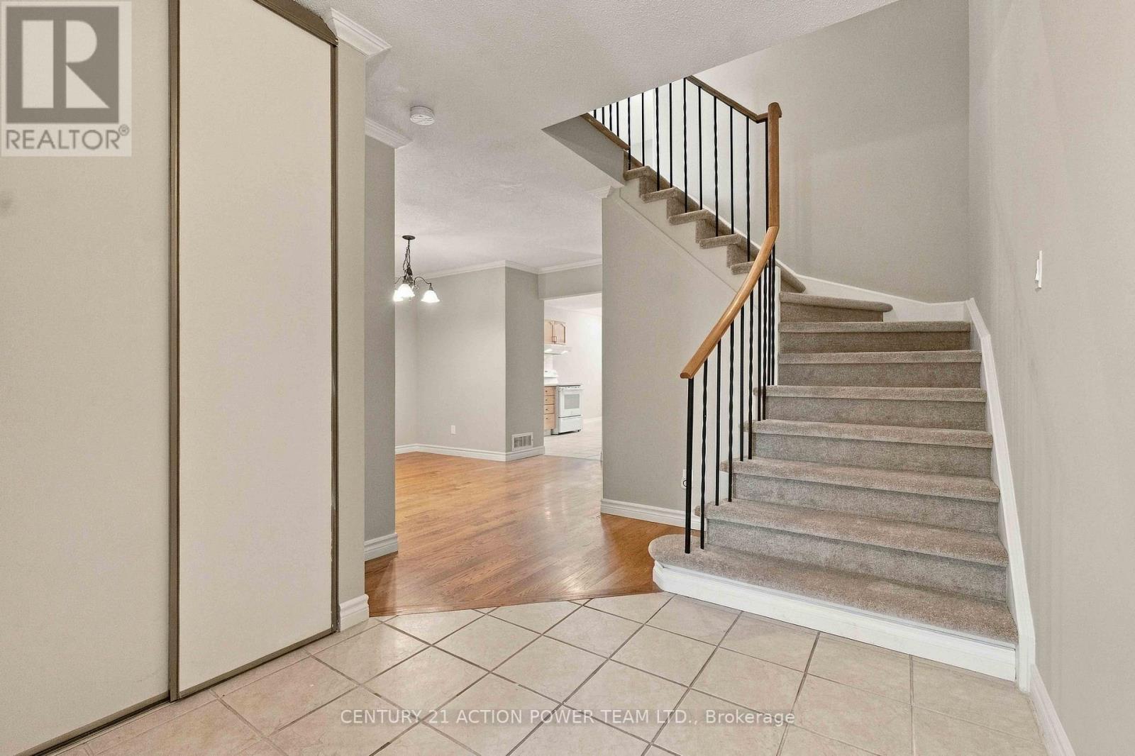 605 Latour Crescent, Ottawa, Ontario  K4A 1N9 - Photo 3 - X14114722