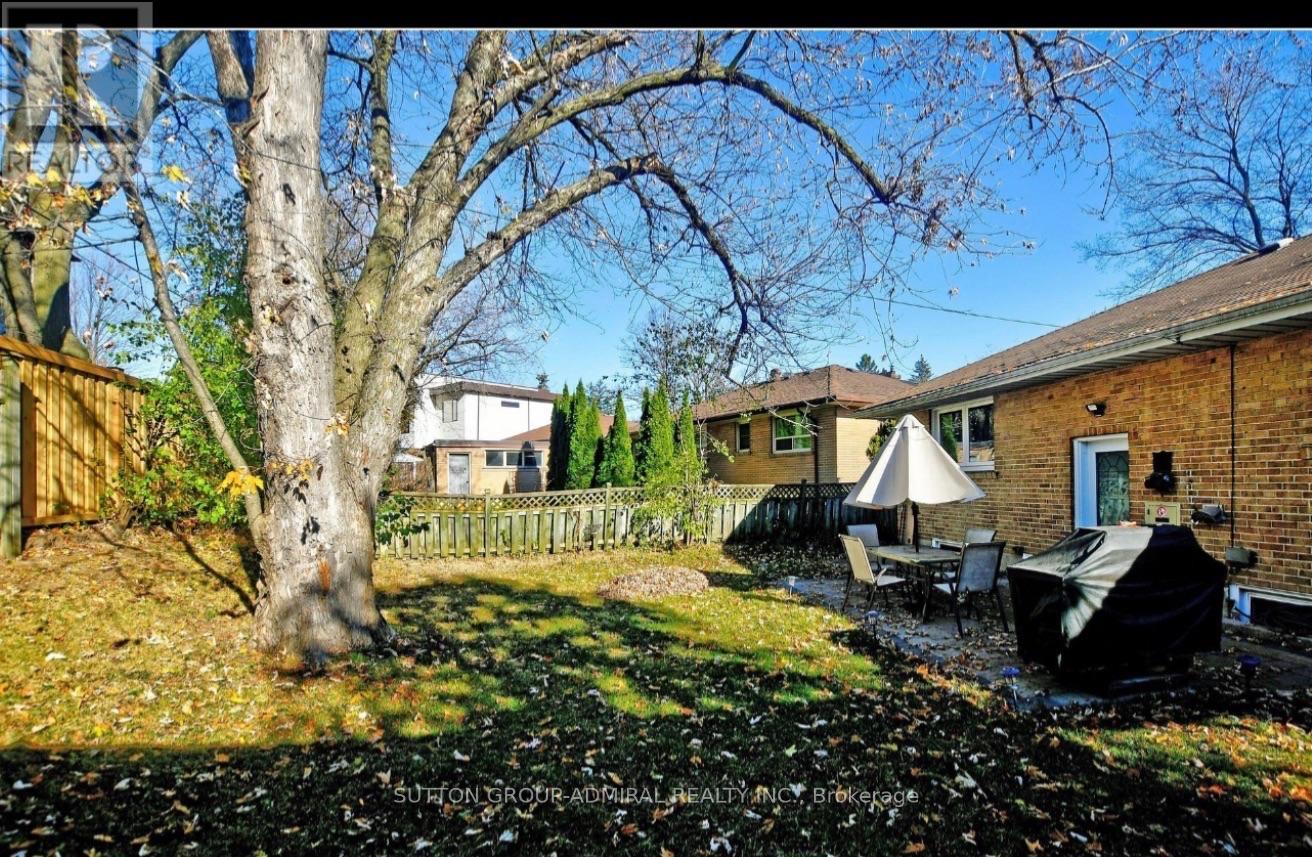 62 Leisure Lane, Richmond Hill, Ontario  L4C 4X1 - Photo 25 - N14091742