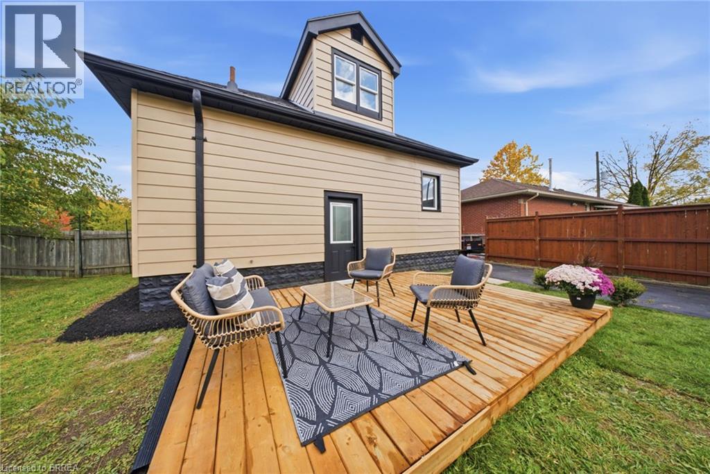24 Park Road N, Brantford, Ontario  N3S 6T2 - Photo 29 - 40872023