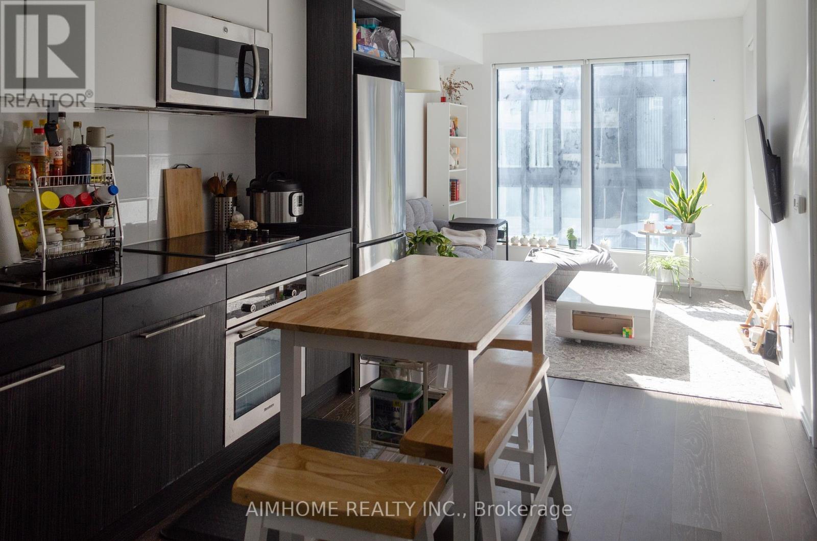 2706 - 68 Shuter Street, Toronto, Ontario  M5B 1B4 - Photo 2 - C14114736