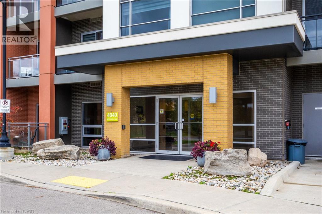 4040 Upper Middle Road Unit# 318, Burlington, Ontario  L7M 0H2 - Photo 4 - 40872530