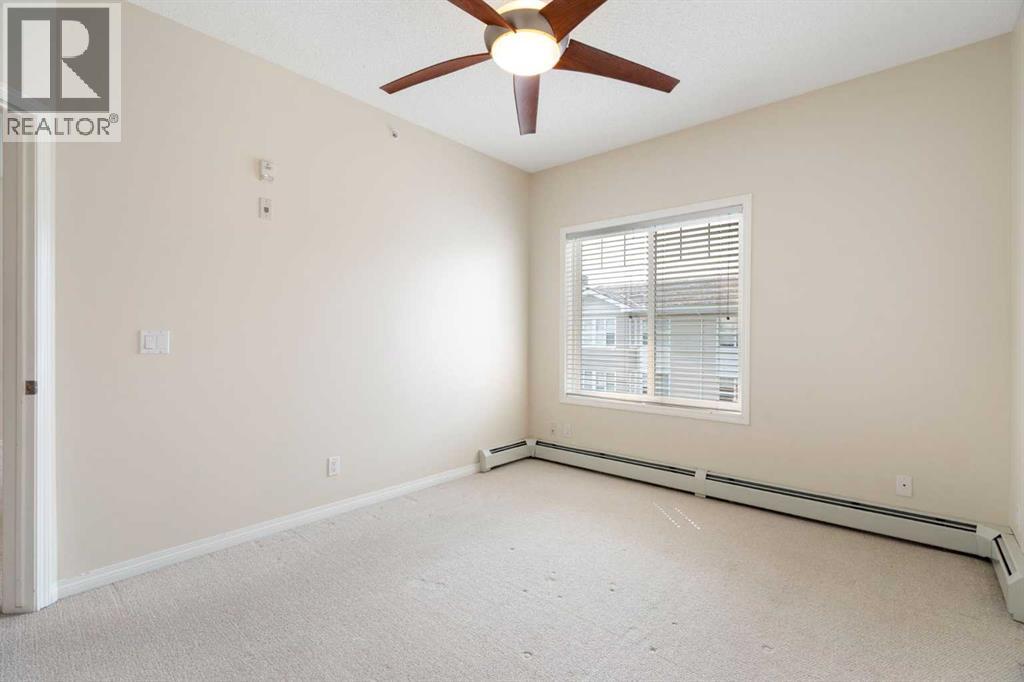 422, 369 Rocky Vista Park Nw, Calgary, Alberta  T3G 5K7 - Photo 17 - A2348895