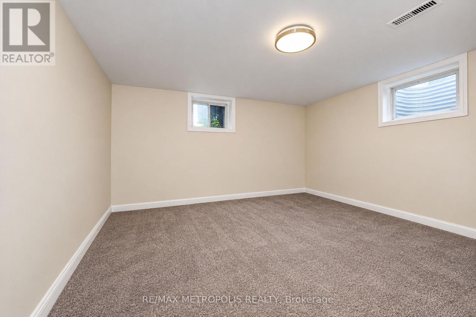 46 Miramar Crescent, Toronto, Ontario  M1J 1R4 - Photo 23 - E14093310