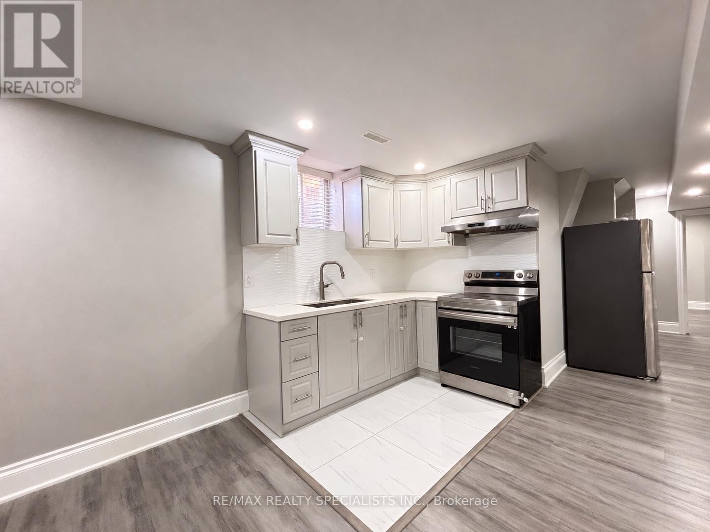 1061 Clark Boulevard, Milton, Ontario  L9T 6Y5 - Photo 16 - W14114740