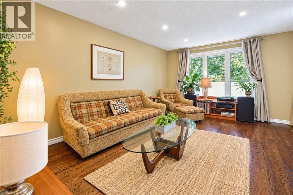 36 Hanover Place, Hamilton, Ontario  L8K 5X6 - Photo 8 - 40873849