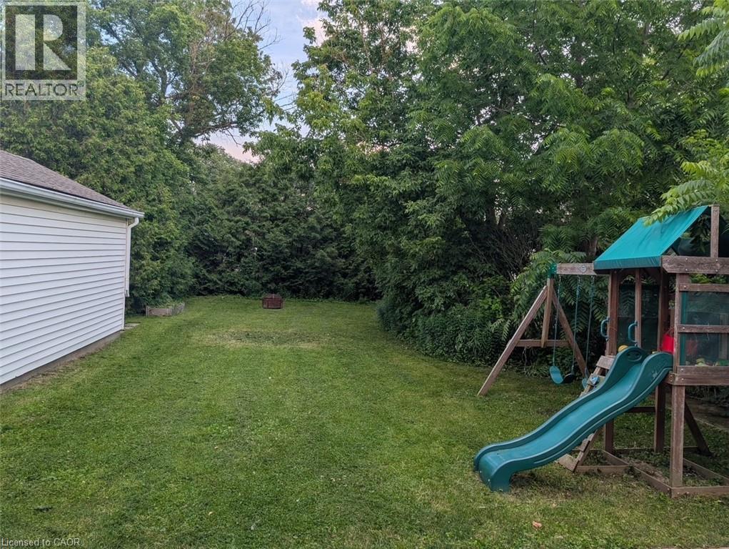 149 East 34th Street, Hamilton, Ontario  L8V 3W7 - Photo 39 - 40843302