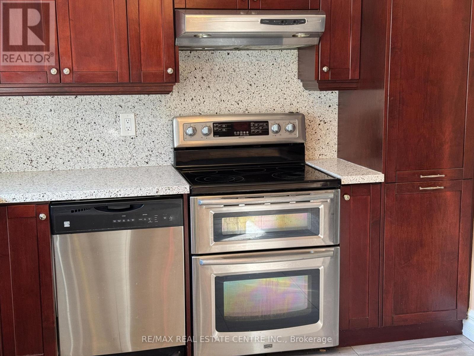 12 - 2825 Gananoque Drive, Mississauga, Ontario  L5N 1V6 - Photo 15 - W14114750