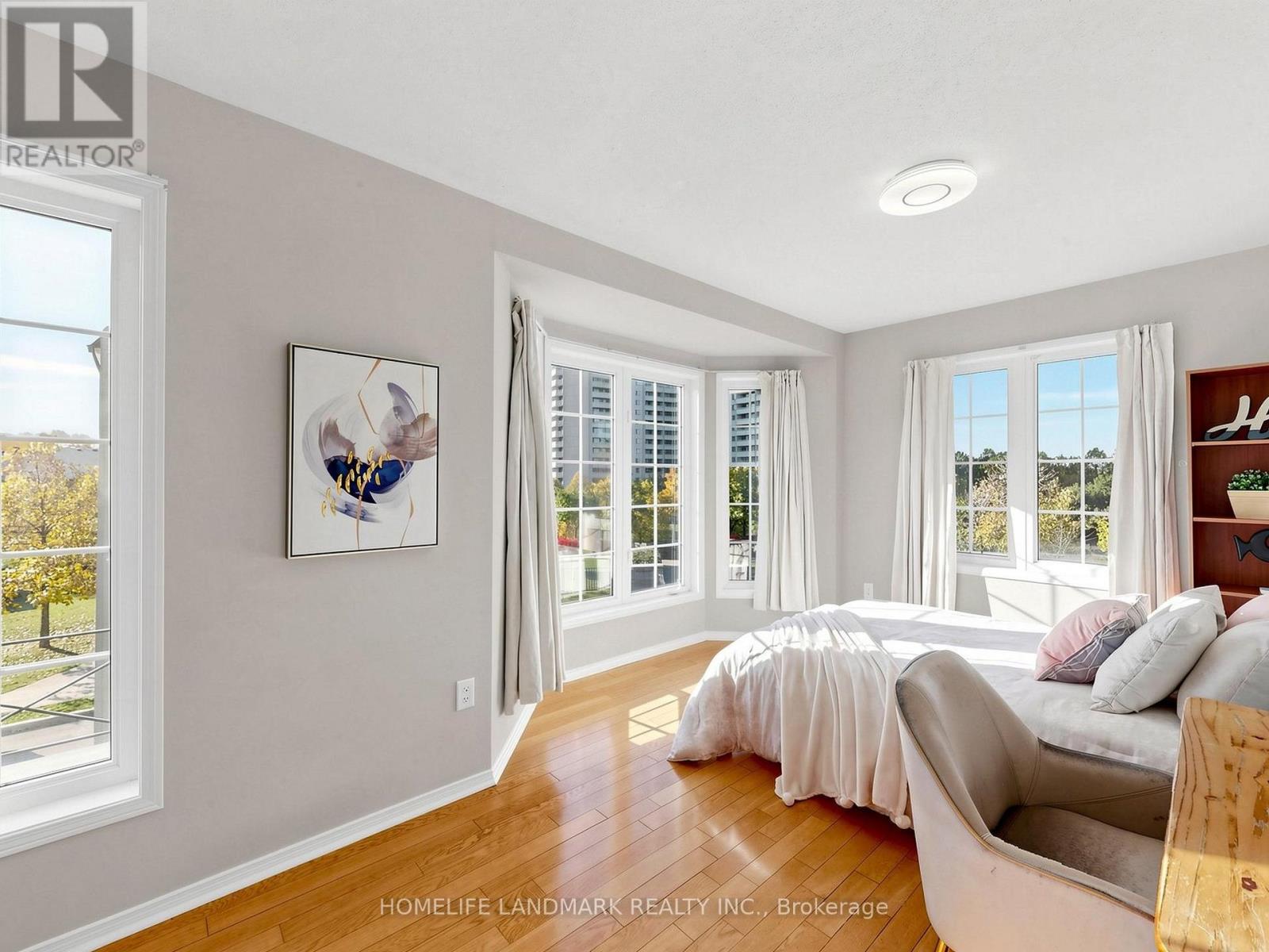 60 Delabo Drive, Toronto, Ontario  M3J 3S4 - Photo 18 - W14114780