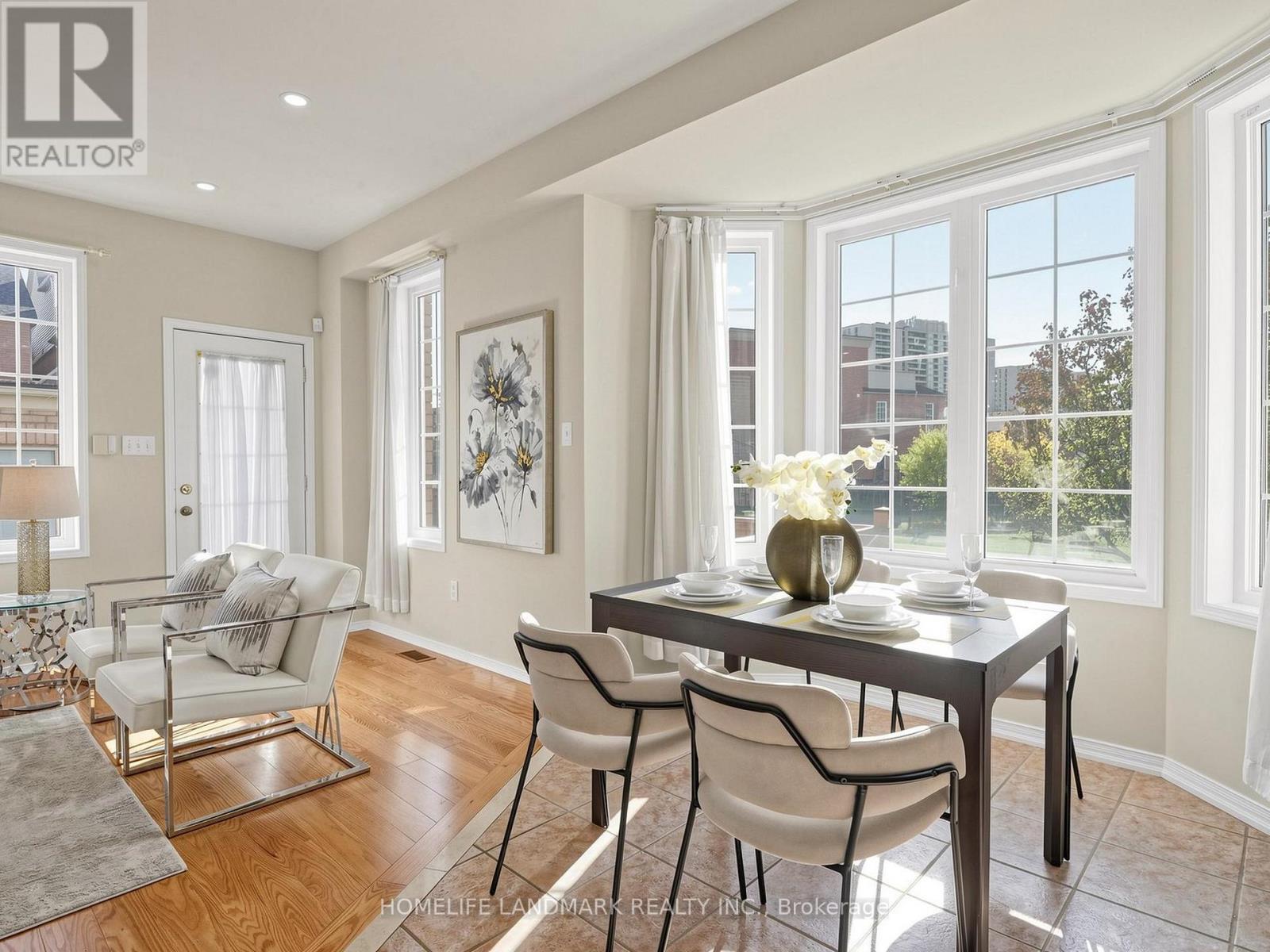 60 Delabo Drive, Toronto, Ontario  M3J 3S4 - Photo 6 - W14114780