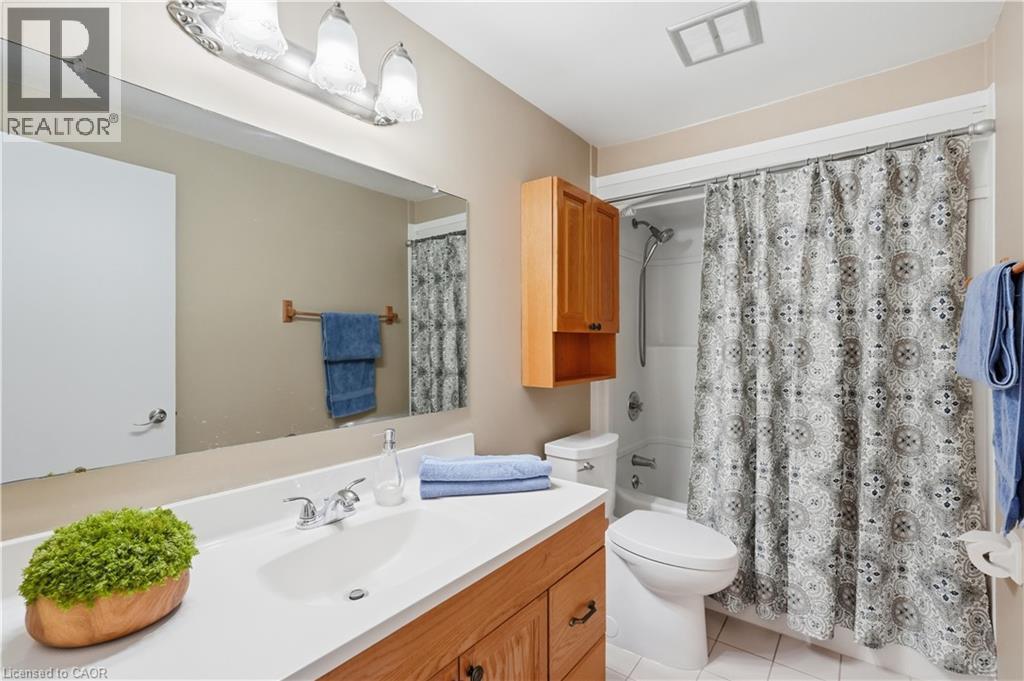 66 Summercrest Drive Unit# 14, Hamilton, Ontario  L8K 6M6 - Photo 35 - 40873836